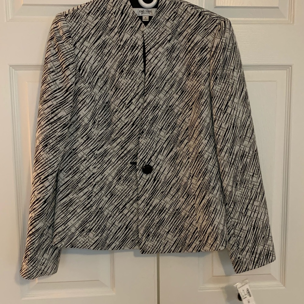 NWT Jones Studio Suit Top Size 8